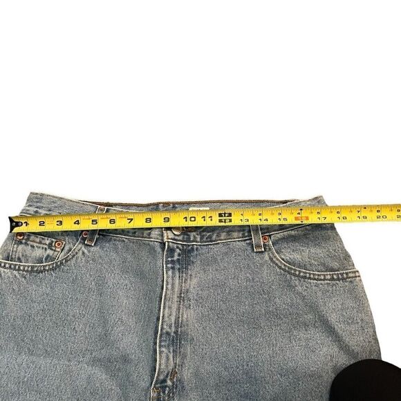 NWT LEVI 550 Light Wash Relaxed Fit Tapered Leg Jean Size 18 - Picture 7 of 7